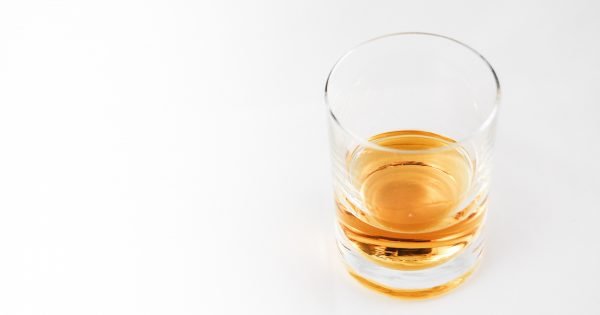 https://images.pexels.com/photos/51979/drink-alcohol-cup-whiskey-51979.jpeg?auto=compress&cs=tinysrgb&h=350