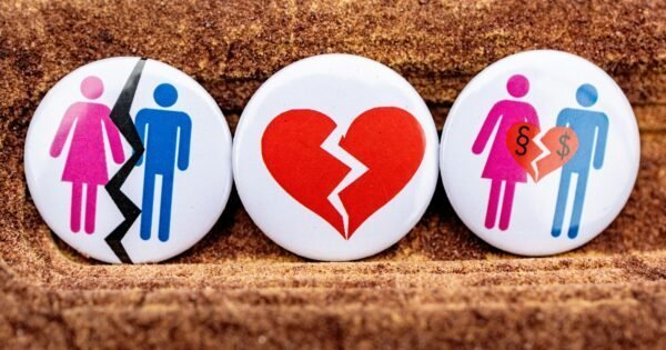 an image showing a broken heart and couple