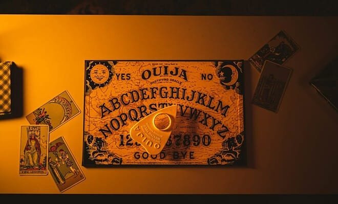A overhead picture of a Ouiji Board