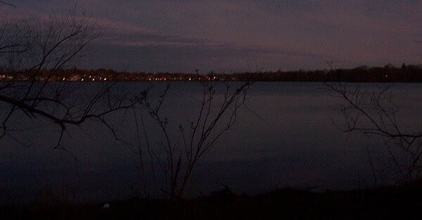 Image of Lake Quannapowitt taken at sunset.