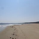 Image of footprints in the sand along Popham Beach, Maine
